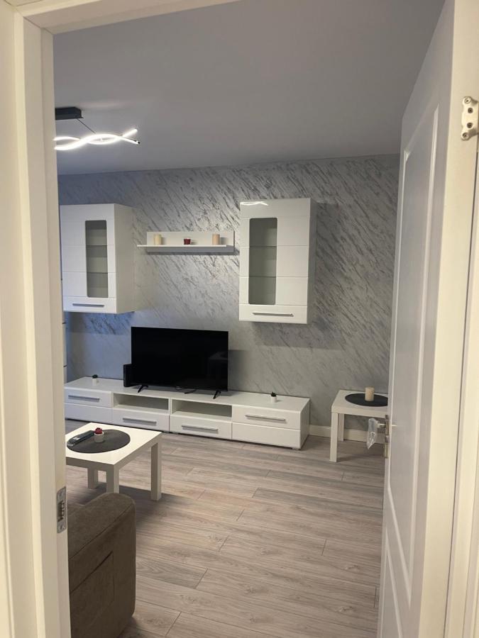 Apartament Incantator In 로만 외부 사진